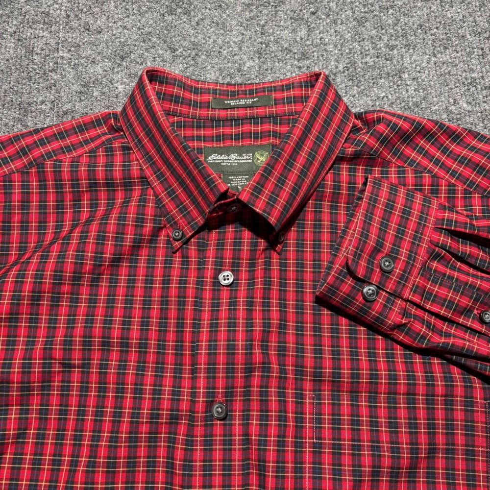 Eddie Bauer Mens Large Red Black Plaid Button Down Shirt Wrinkle Resistant L